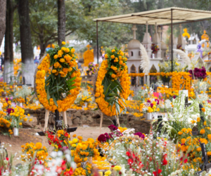 El Día de los Muertos es muy especial para sentir paz recordando a sus seres queridos y celebrando sus vidas. Tenga en cuenta lo siguiente para su seguridad