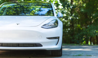 Tesla Retira Vehiculos Que Pueden Causar Problemas Para Los Conductores Y Pasajeros.