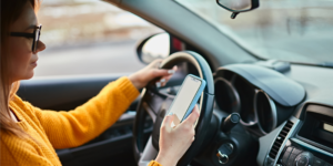 https://www.carlsonabogados.com/accidentes-manejar-distraido-texas/