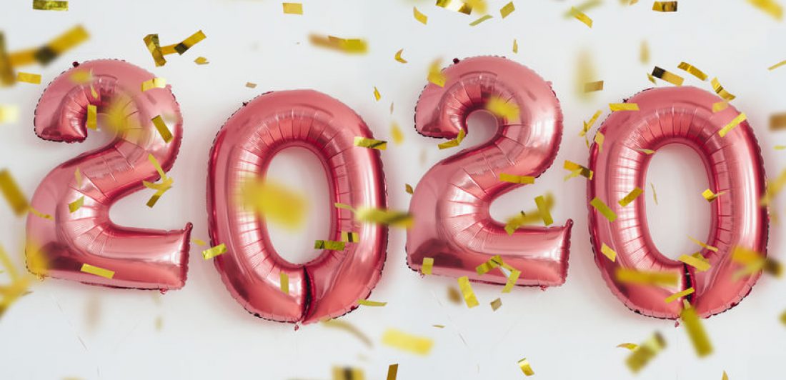 Christmas New Year 2020 numbers balloons. Celebration, holiday. resoluciones saludables