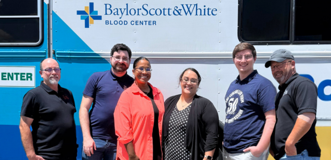 Donantes participan en la colecta de sangre de Killeen
