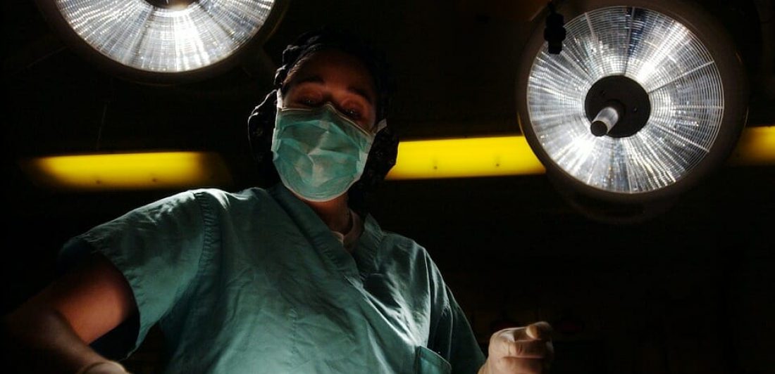 surgery-676375_960_720 (1) parálisis